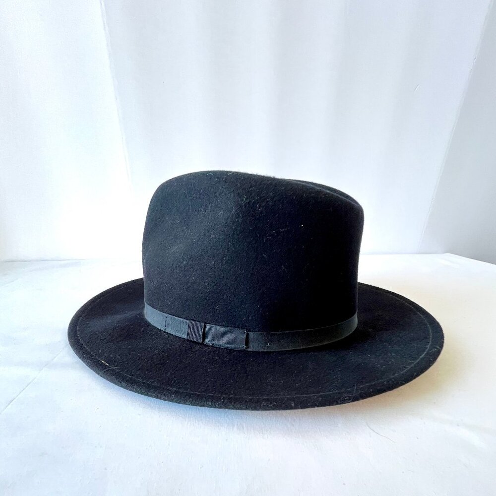 Country Gentleman, Wilton, Lite Felt Black Fedora Hat 100% Wool Water Repellent